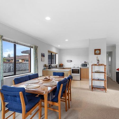 Riviera Casa - Mount Maunganui Holiday Home Luaran gambar